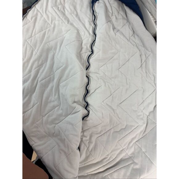 Kyte Baby Bamboo Sleep Bag 2.5 TOG in Tahoe - medium - Picture 6 of 7